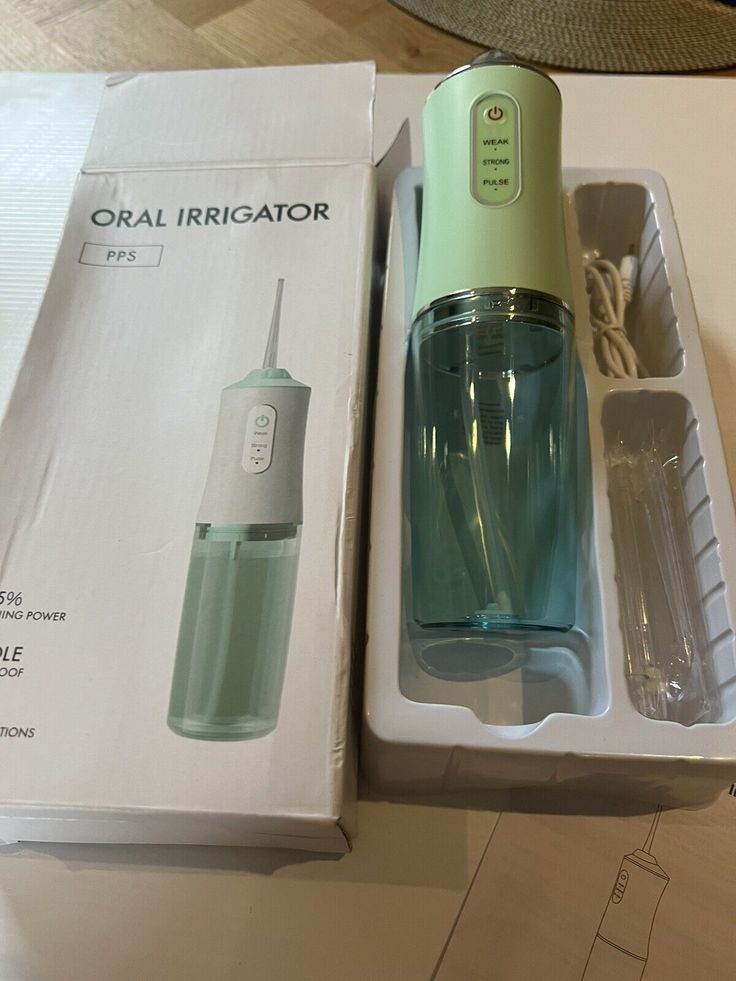 Rechargeable water flosser