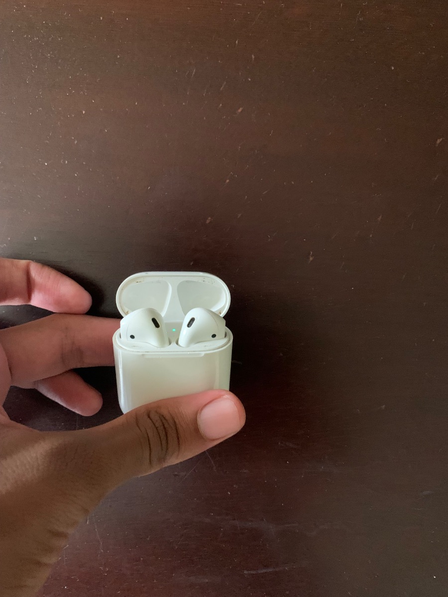 Apple AirPods 2nd gen