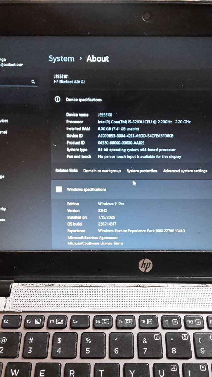 HP EliteBook G2 820